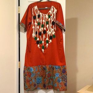 New Authentic embroidered middle eastern galabeya thoub Large